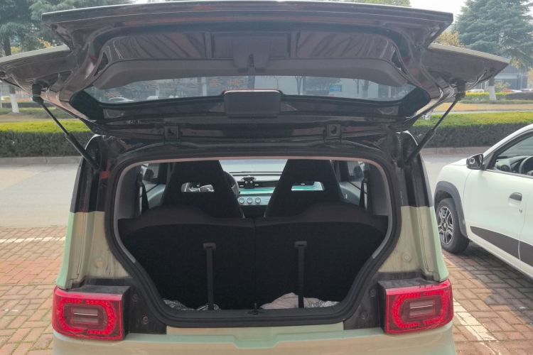 Used Wuling Hongguang MINIEV 2021 Macaron Fashion Model Lithium Iron Phosphate Trunk