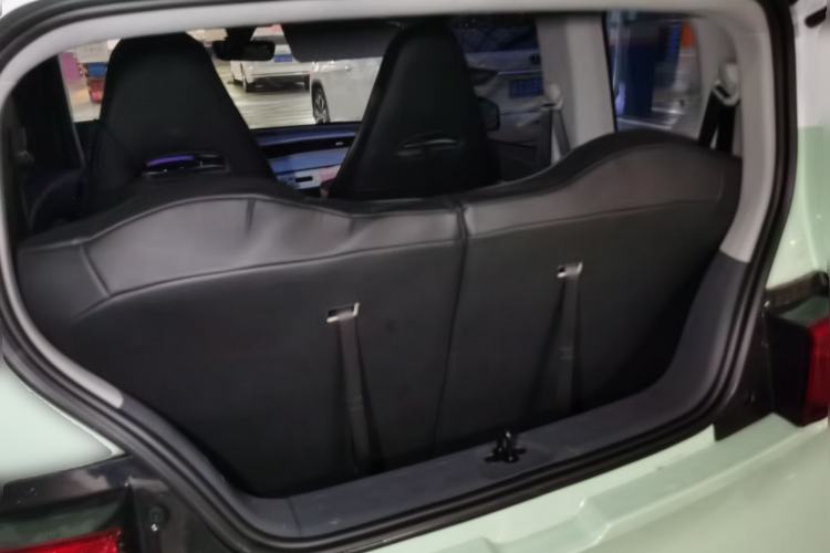 Used Wuling Hongguang MINIEV 2021 Macaron Fashion Model Lithium Iron Phosphate Trunk