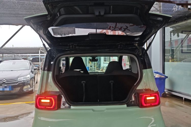 Used Wuling Hongguang MINIEV 2021 Macaron Fashion Model Lithium Iron Phosphate Trunk