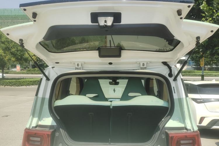 Used Wuling Hongguang MINIEV 2021 Macaron Premium Model – Lithium-NMC Trunk