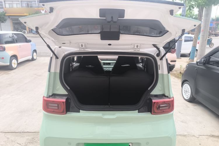 Used Wuling Hongguang MINIEV 2021 Macaron Fashion Model Lithium Iron Phosphate Trunk