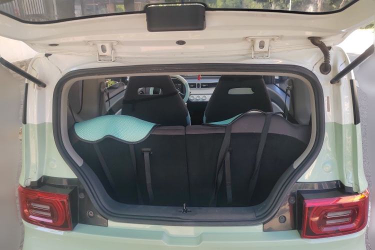 Used Wuling Hongguang MINIEV 2021 Macaron Premium Model – Lithium Iron Phosphate Trunk