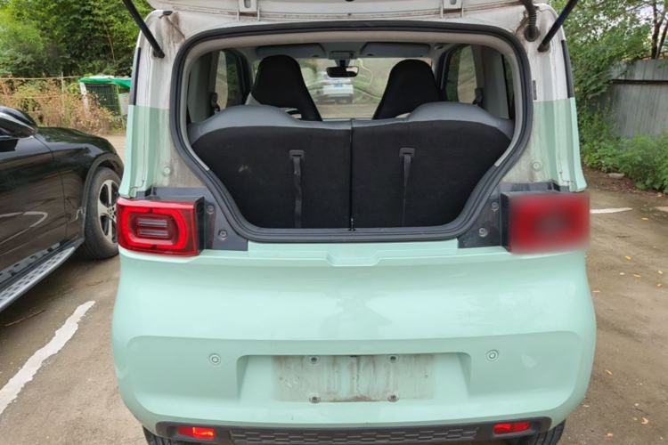 Used Wuling Hongguang MINIEV 2021 Macaron Fashion Model Lithium Iron Phosphate Trunk