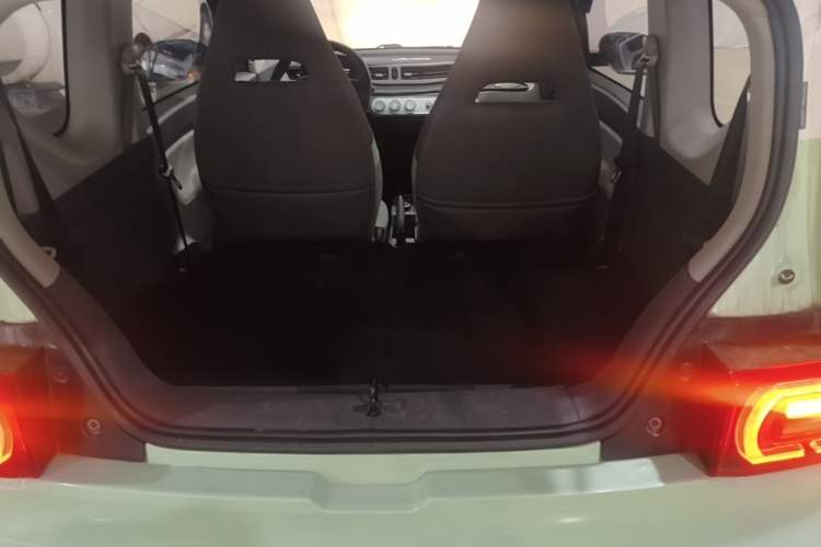 Used Wuling Hongguang MINIEV 2021 Macaron Fashion Model Lithium Iron Phosphate Trunk
