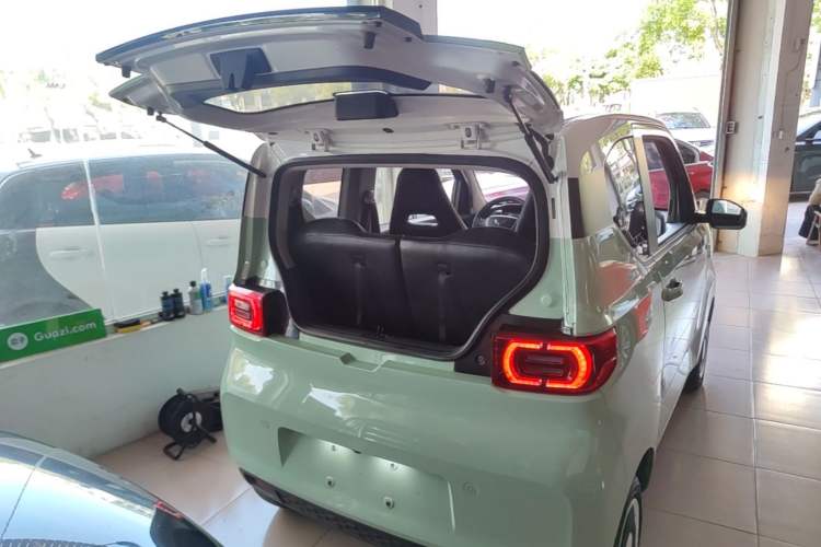 Used Wuling Hongguang MINIEV 2021 Macaron Premium Model – Lithium Iron Phosphate Trunk