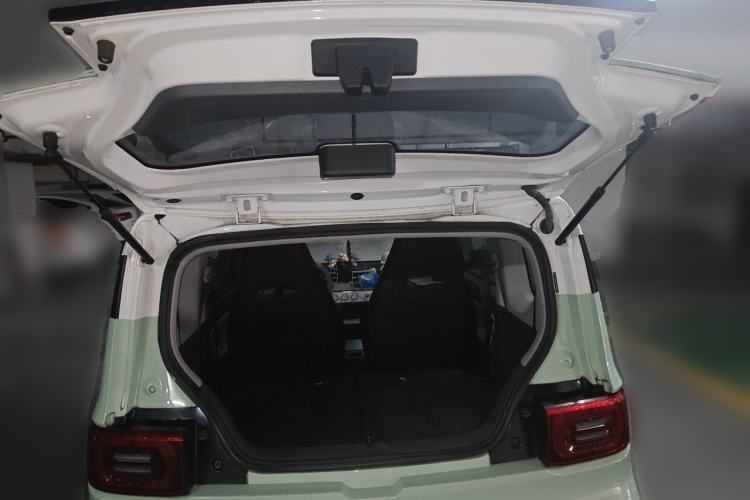 Used Wuling Hongguang MINIEV 2021 Macaron Fashion Model Lithium Iron Phosphate Trunk