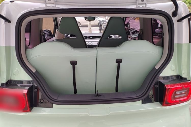 Used Wuling Hongguang MINIEV 2021 Macaron Sandwich Model 120 km Lithium Iron Phosphate Trunk