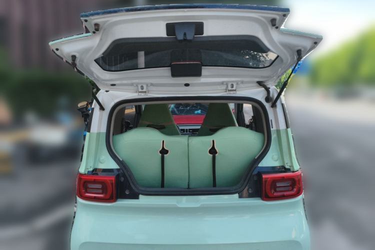 Used Wuling Hongguang MINIEV 2021 Macaron Fashion Model Lithium Iron Phosphate Trunk