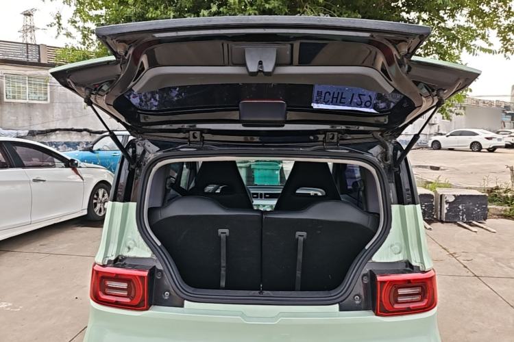 Used Wuling Hongguang MINIEV 2021 Macaron Premium Model – Lithium Iron Phosphate Trunk