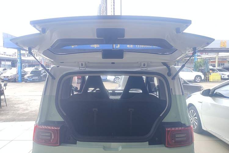 Used Wuling Hongguang MINIEV 2021 Macaron Premium Model – Lithium-NMC Trunk