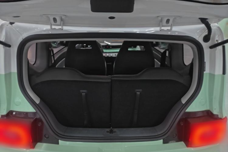 Used Wuling Hongguang MINIEV 2021 Macaron Premium Model – Lithium Iron Phosphate Trunk
