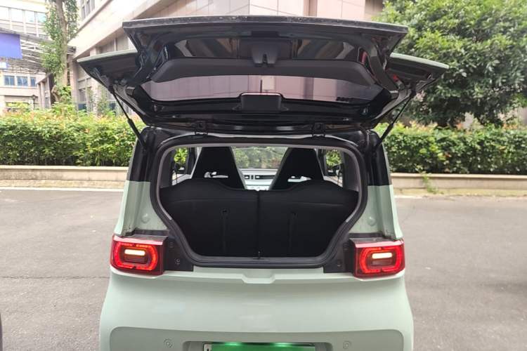 Used Wuling Hongguang MINIEV 2021 Macaron Premium Model – Lithium-NMC Trunk