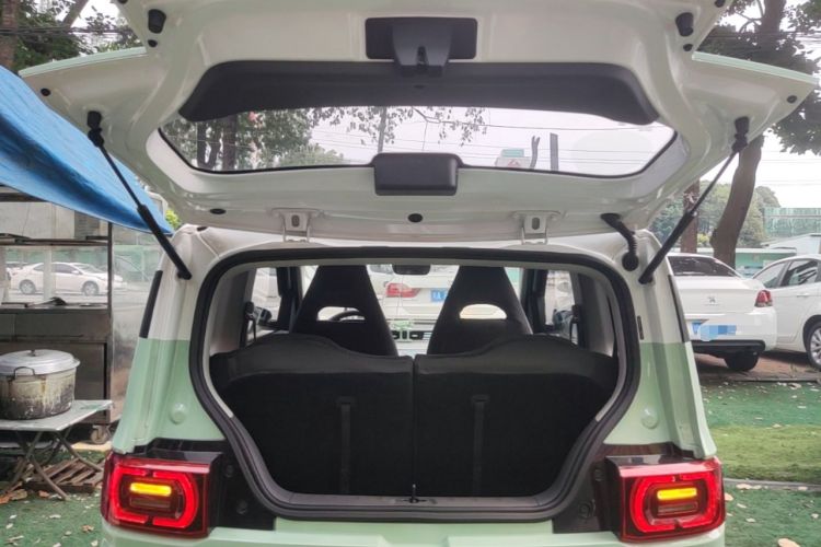 Used Wuling Hongguang MINIEV 2021 Macaron Fashion Model Lithium Iron Phosphate Trunk