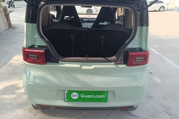 Used Wuling Hongguang MINIEV 2021 Macaron Fashion Edition Lithium-Ion Battery Trunk