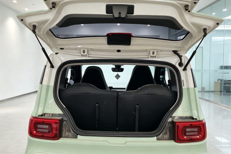 Used Wuling Hongguang MINIEV 2021 Macaron Premium Model – Lithium Iron Phosphate Trunk