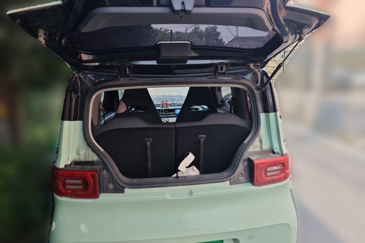 Used Wuling Hongguang MINIEV 2021 Macaron Fashion Model Lithium Iron Phosphate Trunk