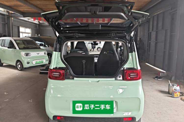 Used Wuling Hongguang MINIEV 2021 Macaron Fashion Model Lithium Iron Phosphate Trunk