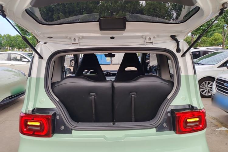 Used Wuling Hongguang MINIEV 2021 Macaron Fashion Model Lithium Iron Phosphate Trunk