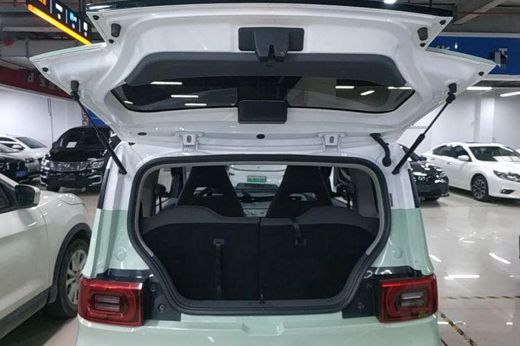 Used Wuling Hongguang MINIEV 2021 Macaron Fashion Model Lithium Iron Phosphate Trunk