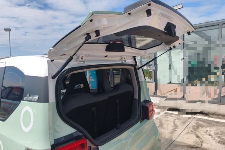 Used Wuling Hongguang MINIEV 2021 Macaron Premium Model – Lithium Iron Phosphate Trunk