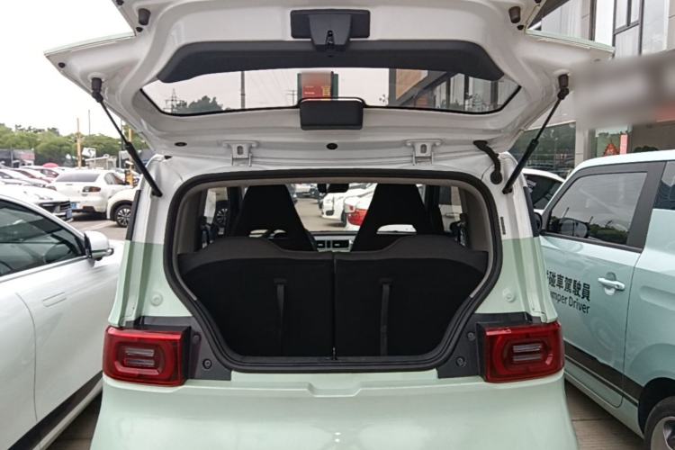Used Wuling Hongguang MINIEV 2021 Macaron Fashion Edition Lithium-Ion Battery Trunk
