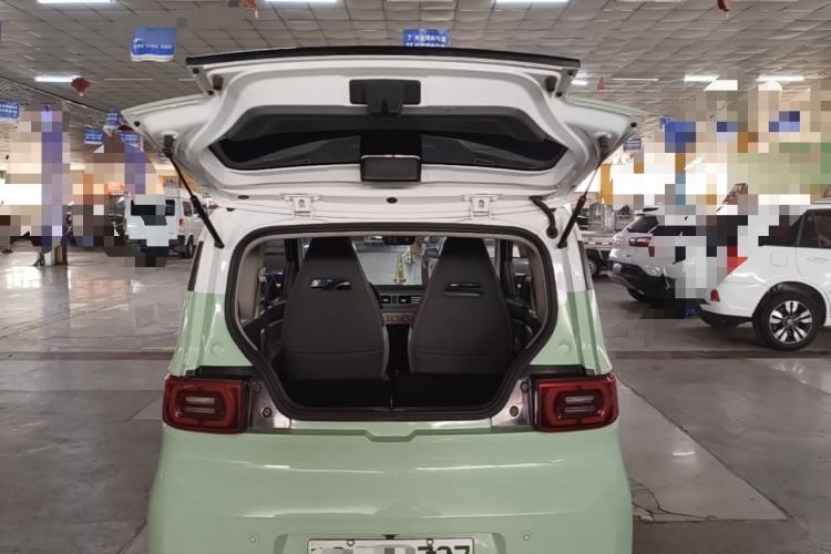 Used Wuling Hongguang MINIEV 2021 Macaron Fashion Model Lithium Iron Phosphate Trunk