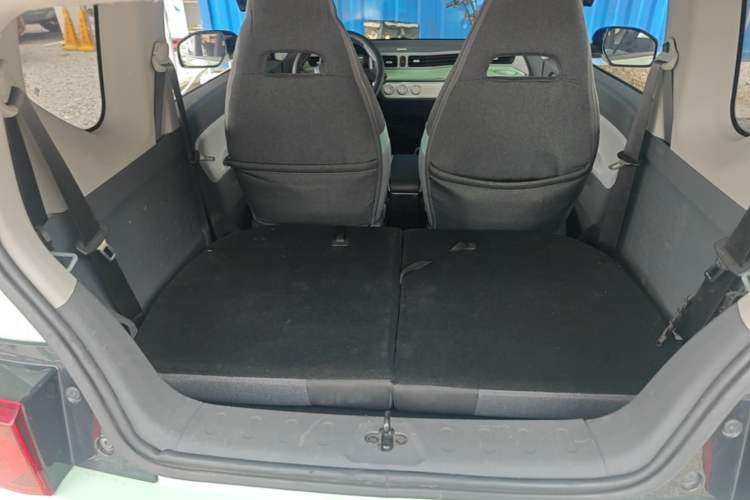 Used Wuling Hongguang MINIEV 2021 Macaron Premium Model – Lithium Iron Phosphate Trunk