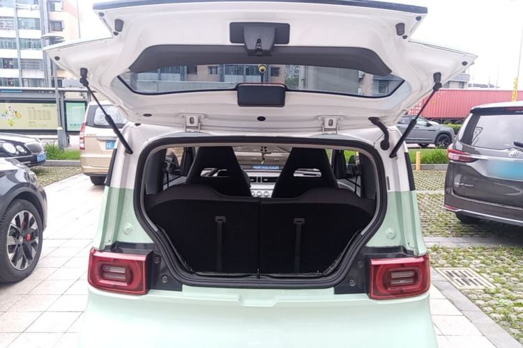 Used Wuling Hongguang MINIEV 2021 Macaron Fashion Model Lithium Iron Phosphate Trunk