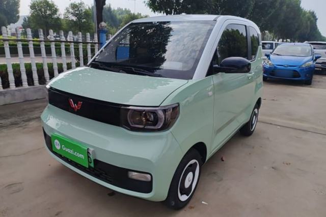 Ojetý Wuling Hongguang MINIEV 2021 Macaron Fashion Model Lithium Iron Phosphate