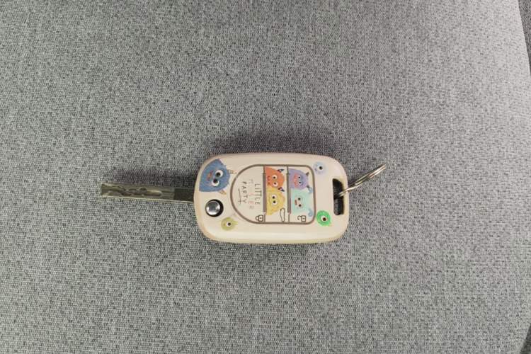 Used Wuling Hongguang MINIEV 2021 Macaron Premium Model – Lithium Iron Phosphate Vehicle Key