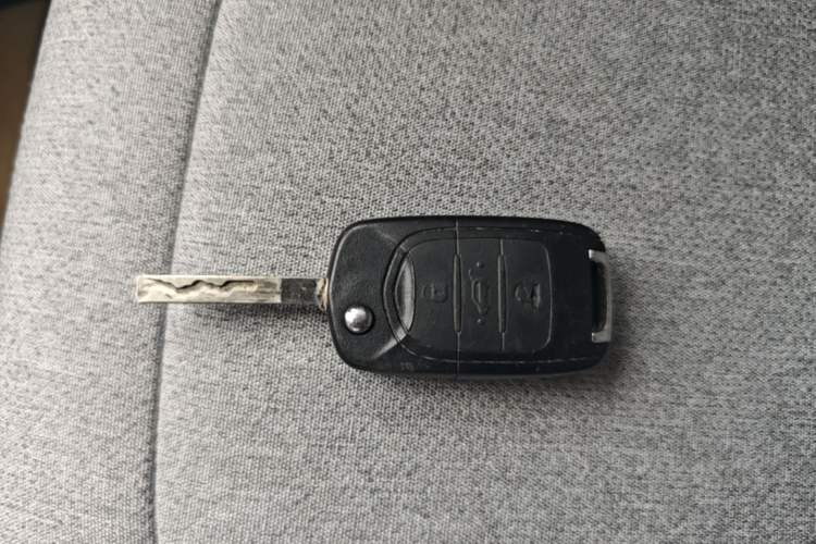 Used Wuling Hongguang MINIEV 2021 Macaron Premium Model – Lithium Iron Phosphate Vehicle Key