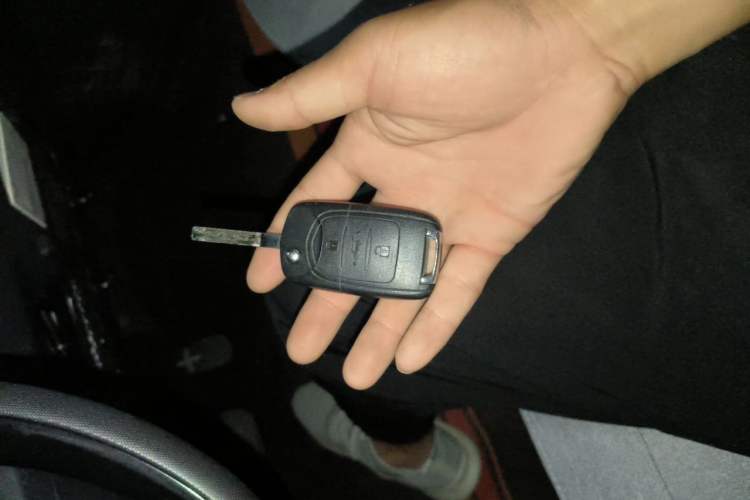 Used Wuling Hongguang MINIEV 2021 Macaron Fashion Model Lithium Iron Phosphate Vehicle Key
