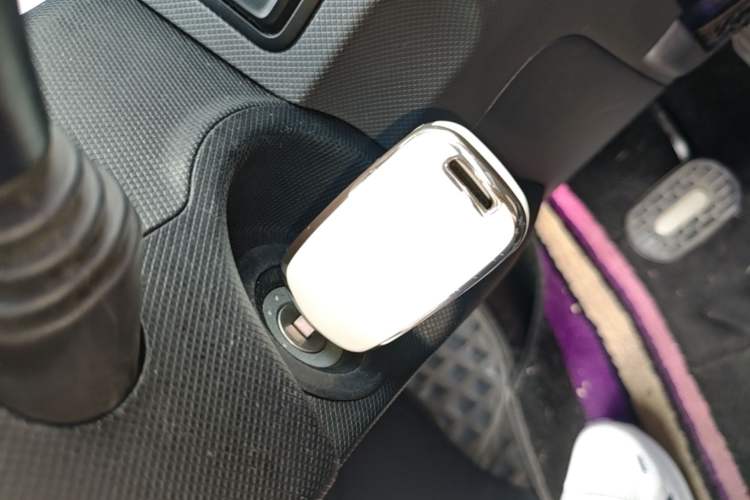 Used Wuling Hongguang MINIEV 2021 Macaron Premium Model – Lithium Iron Phosphate Vehicle Key