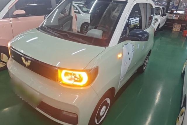 Used Wuling Hongguang MINIEV 2021 Macaron Premium Model – Lithium Iron Phosphate