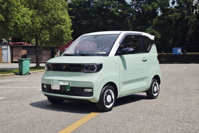 Ojetý Wuling Hongguang MINIEV 2021 Macaron Fashion Edition Lithium-Ion Battery