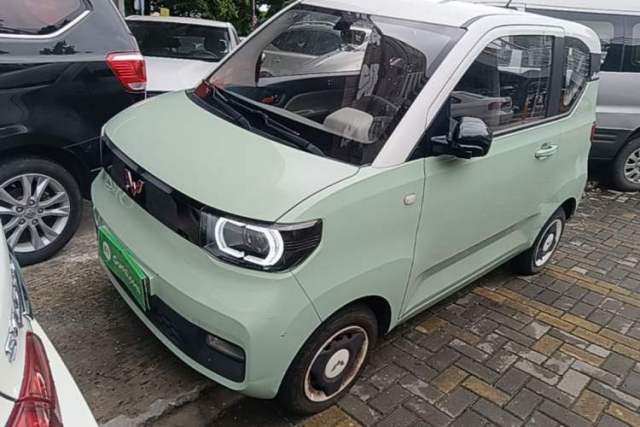 Used Wuling Hongguang MINIEV 2021 Macaron Fashion Model Lithium Iron Phosphate