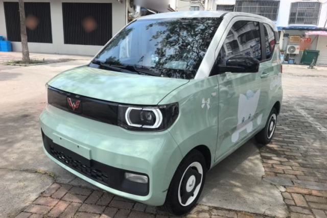 Used Wuling Hongguang MINIEV 2021 Macaron Premium Model – Lithium Iron Phosphate
