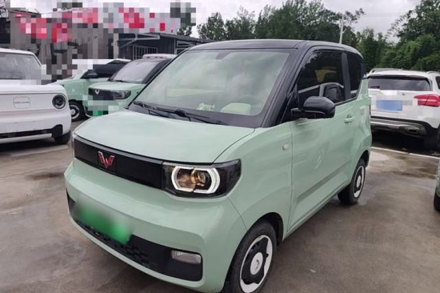 Used Wuling Hongguang MINIEV 2021 Macaron Fashion Model Lithium Iron Phosphate
