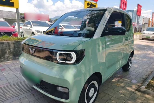 Used Wuling Hongguang MINIEV 2021 Macaron Premium Model – Lithium Iron Phosphate