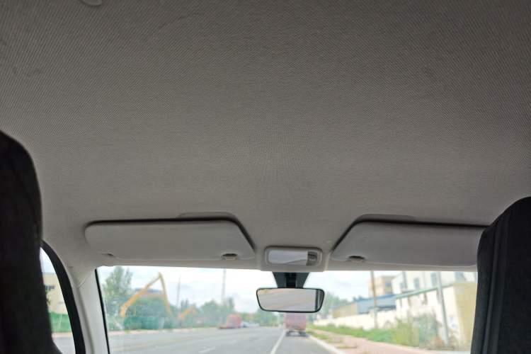 Used Wuling Hongguang MINIEV 2021 Macaron Premium Model – Lithium Iron Phosphate Headliner