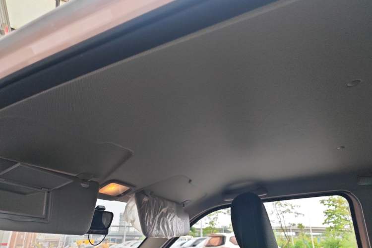 Used Wuling Hongguang MINIEV 2021 Macaron Premium Model – Lithium-NMC Headliner