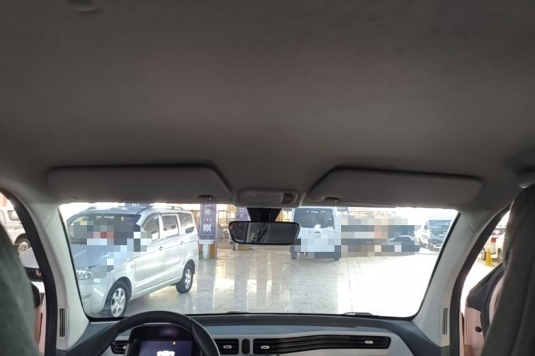 Used Wuling Hongguang MINIEV 2021 Macaron Premium Model – Lithium Iron Phosphate Headliner
