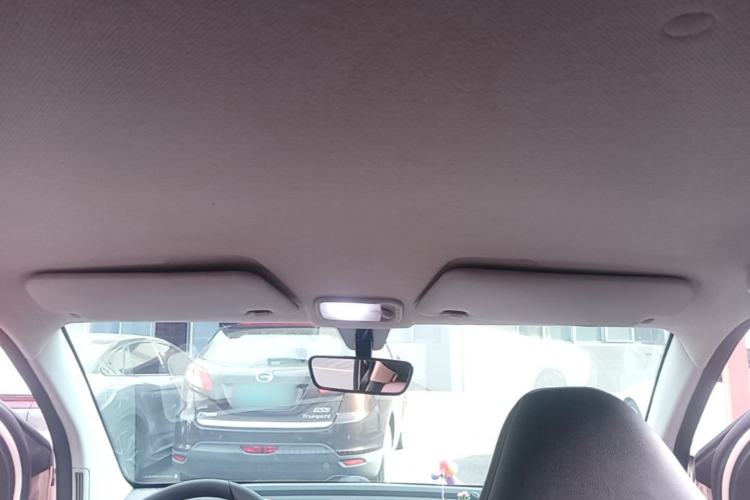 Used Wuling Hongguang MINIEV 2021 Macaron Premium Model – Lithium Iron Phosphate Headliner