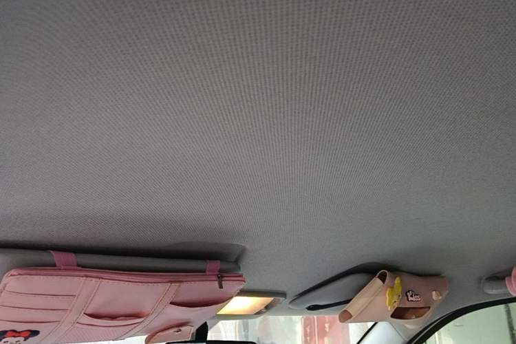 Used Wuling Hongguang MINIEV 2021 Macaron Fashion Model Lithium Iron Phosphate Headliner