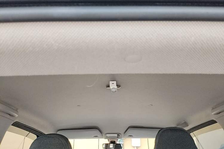 Used Wuling Hongguang MINIEV 2021 Macaron Fashion Model Lithium Iron Phosphate Headliner
