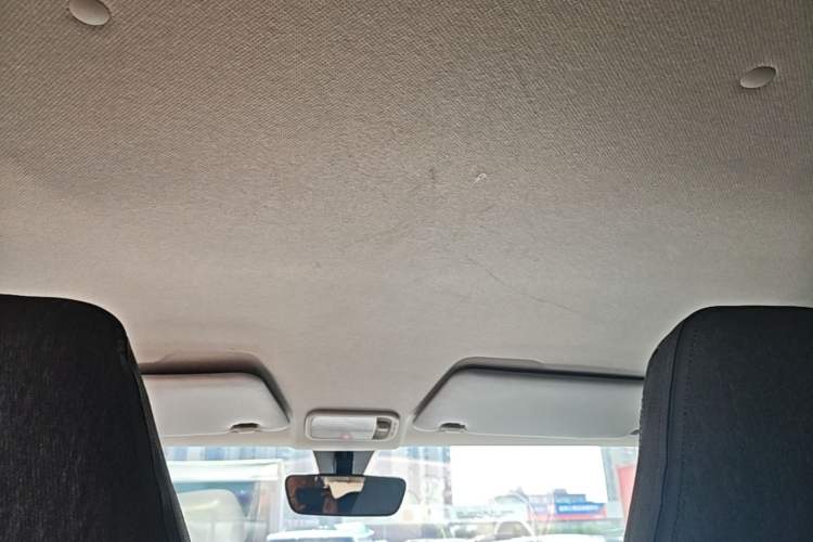 Used Wuling Hongguang MINIEV 2021 Macaron Fashion Model Lithium Iron Phosphate Headliner