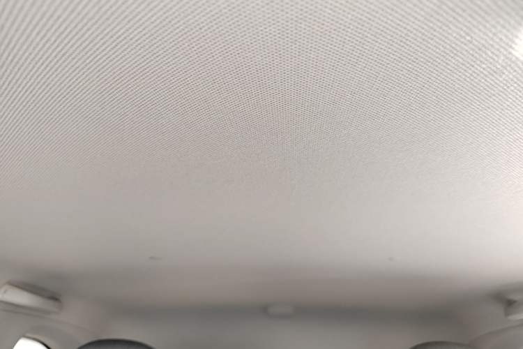 Used Wuling Hongguang MINIEV 2021 Macaron Fashion Model Lithium Iron Phosphate Headliner
