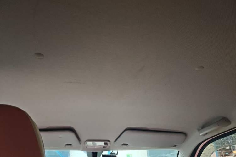 Used Wuling Hongguang MINIEV 2021 Macaron Premium Model – Lithium Iron Phosphate Headliner