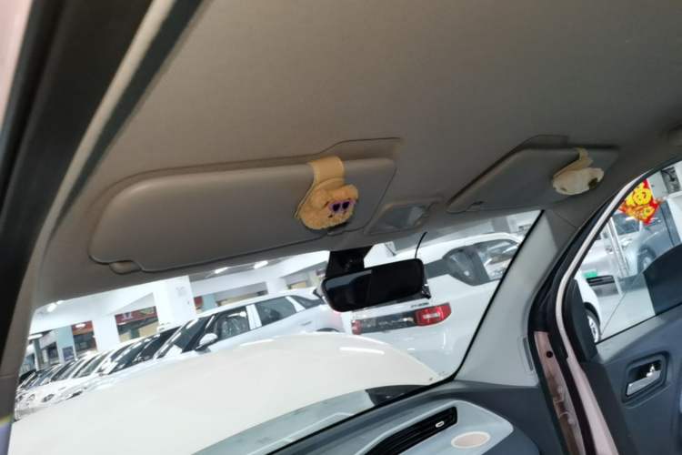 Used Wuling Hongguang MINIEV 2021 Macaron Premium Model – Lithium Iron Phosphate Headliner