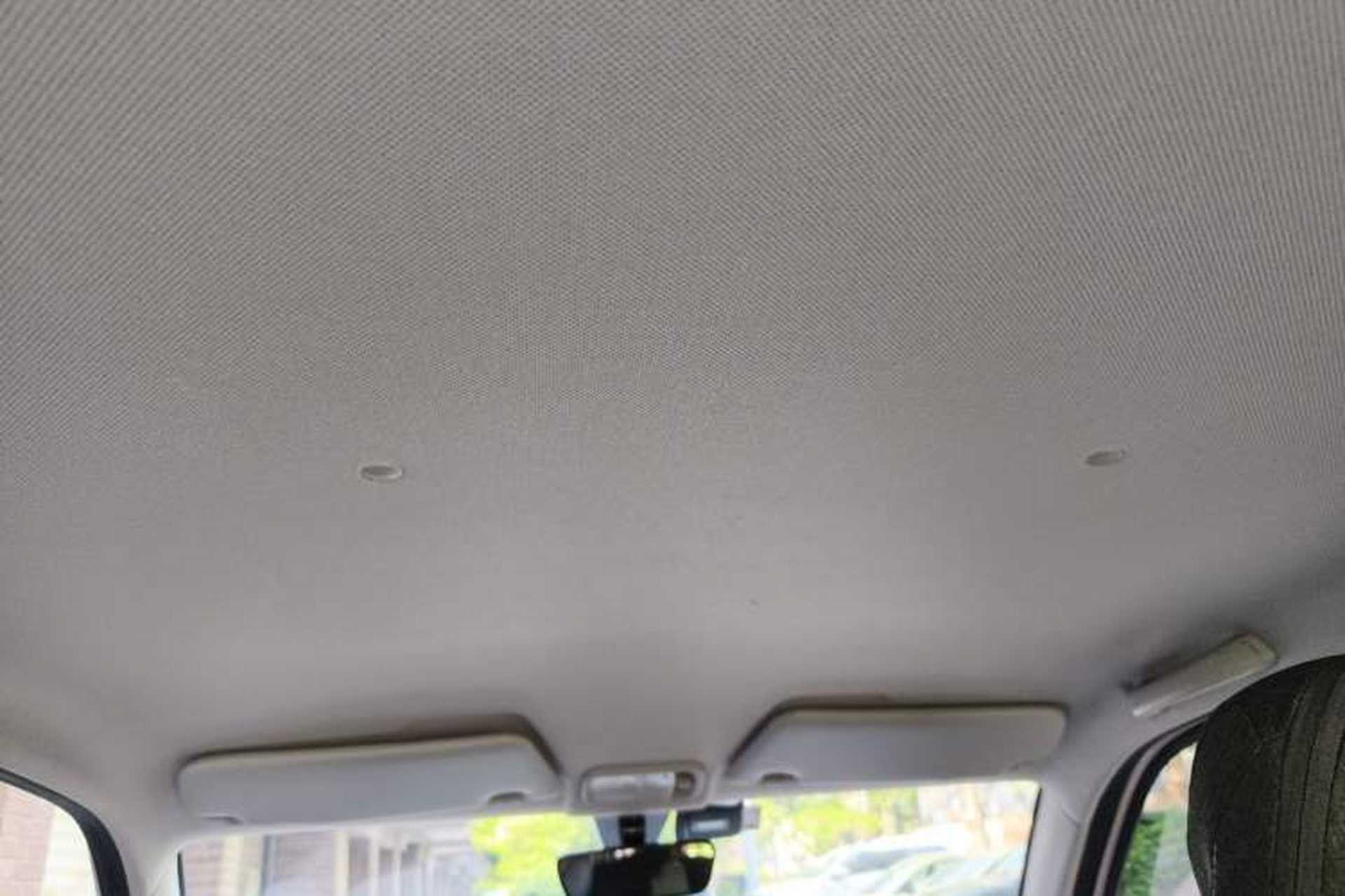 Used Wuling Hongguang MINIEV 2021 Macaron Premium Model – Lithium Iron Phosphate Headliner